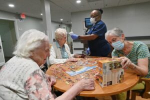 Senior Care Smyrna GA - Woodland Ridge Residents Take AJC Front Page